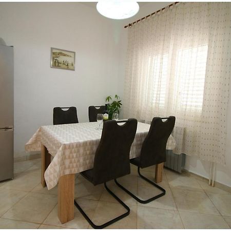 Apartments And Rooms Mirja-Parking Primošten Zewnętrze zdjęcie