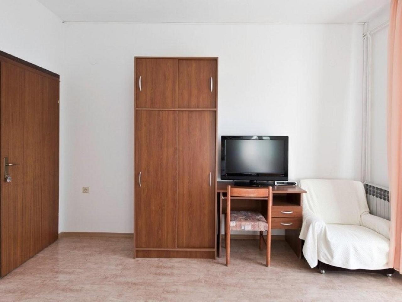 Apartments And Rooms Mirja-Parking Primošten Zewnętrze zdjęcie