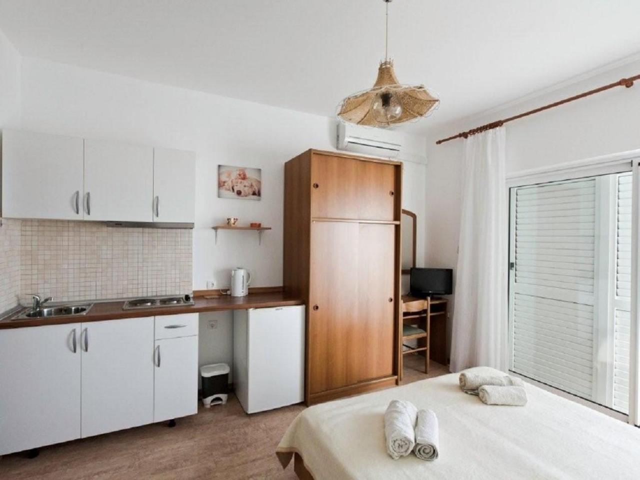 Apartments And Rooms Mirja-Parking Primošten Zewnętrze zdjęcie